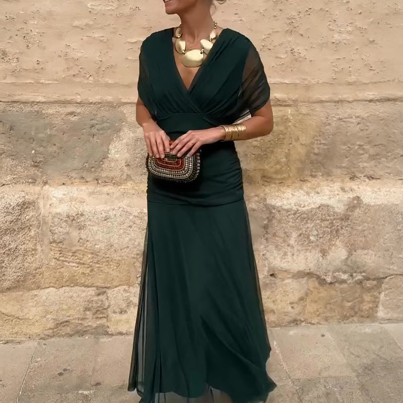 Louise | Elegáns Maxi Ünnepi Ruha V-alakú Kivágással