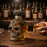 Whisky Üveg - Koponya Kiadás