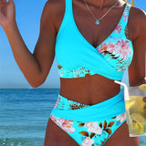 Kontrasztos virágmintás bikini hasítékkal